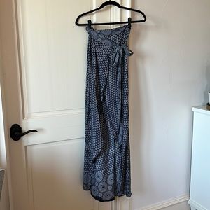 Lulu’s Navy Summer Skirt